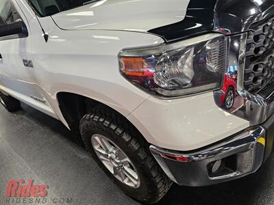 2019 Toyota Tundra SR5   - Photo 17 - Bismarck, ND 58503