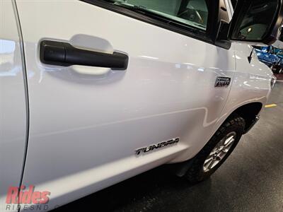 2019 Toyota Tundra SR5   - Photo 15 - Bismarck, ND 58503