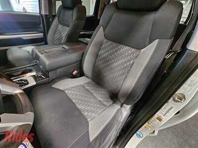 2019 Toyota Tundra SR5   - Photo 28 - Bismarck, ND 58503