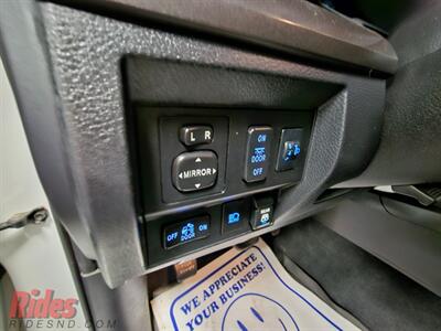 2019 Toyota Tundra SR5   - Photo 32 - Bismarck, ND 58503