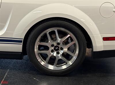 2007 Ford Mustang Shelby GT500   - Photo 10 - Bismarck, ND 58503