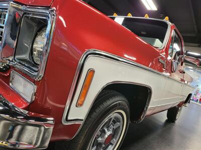 1977 Chevrolet Scottsdale   - Photo 3 - Bismarck, ND 58503