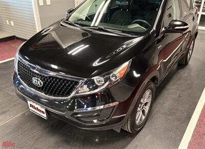 2015 Kia Sportage LX   - Photo 3 - Bismarck, ND 58503