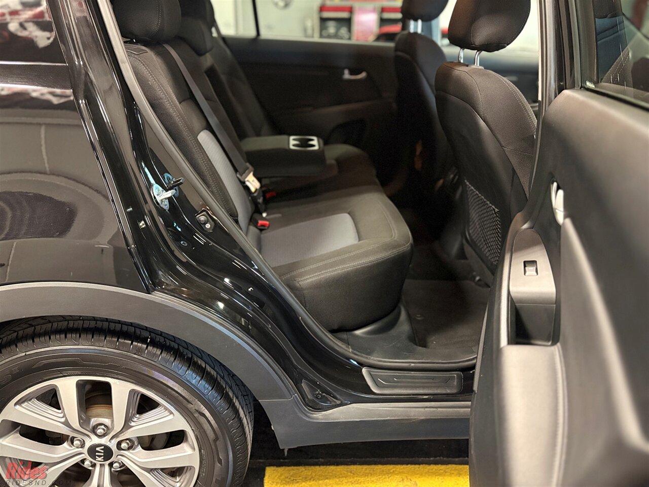 2015 Kia Sportage LX   - Photo 47 - Bismarck, ND 58503
