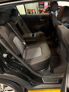 2015 Kia Sportage LX   - Photo 48 - Bismarck, ND 58503