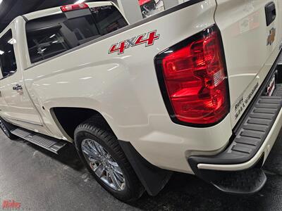 2015 Chevrolet Silverado 1500 High Country   - Photo 9 - Bismarck, ND 58503