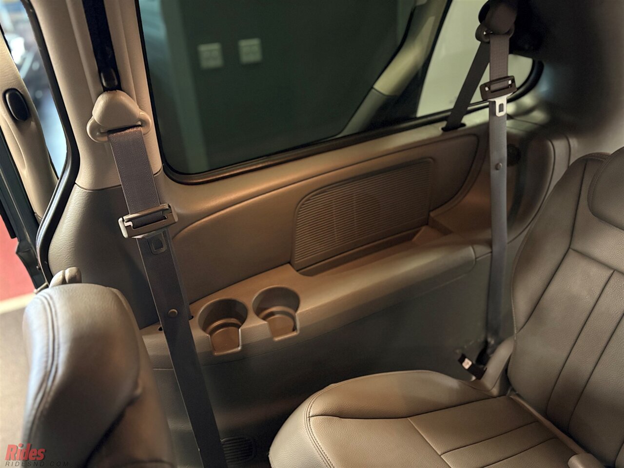 2007 Dodge Grand Caravan SXT   - Photo 30 - Bismarck, ND 58503