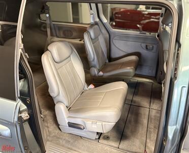 2007 Dodge Grand Caravan SXT   - Photo 49 - Bismarck, ND 58503