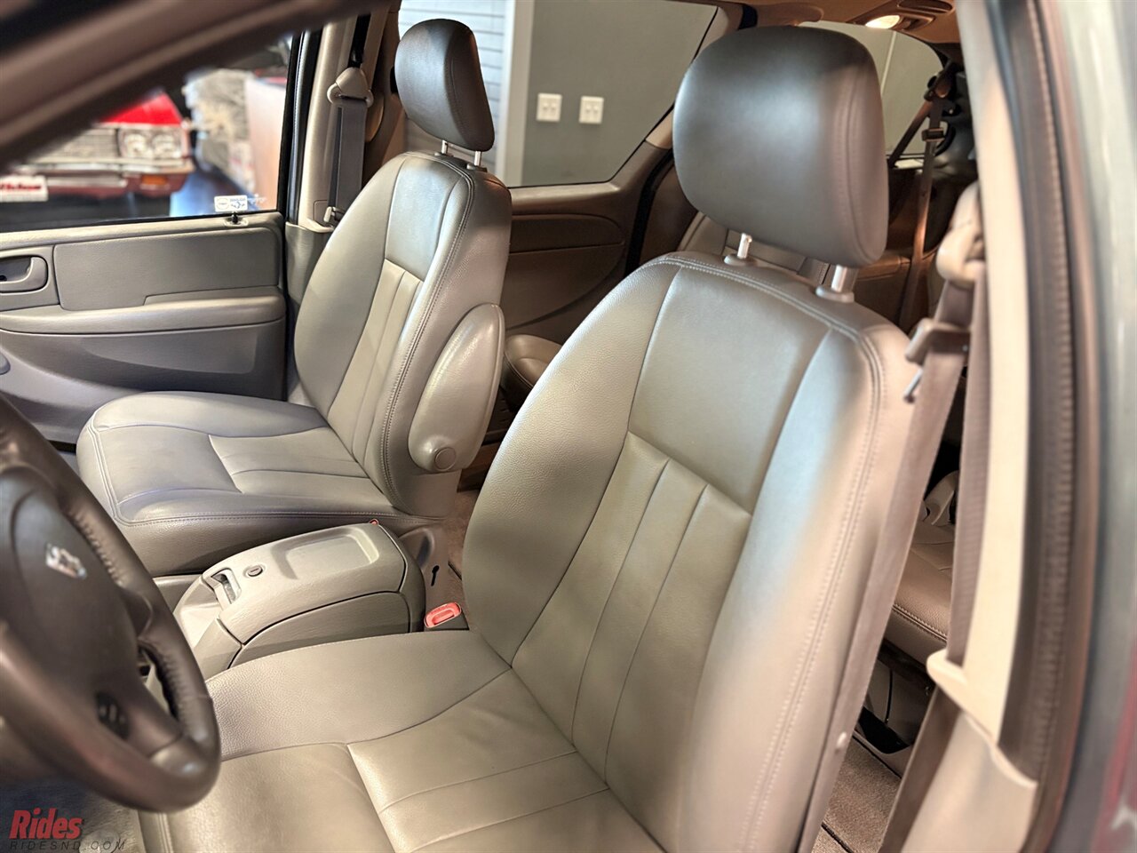 2007 Dodge Grand Caravan SXT   - Photo 14 - Bismarck, ND 58503
