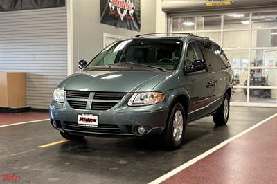 2007 Dodge Grand Caravan SXT Minivan