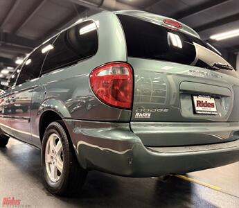 2007 Dodge Grand Caravan SXT   - Photo 32 - Bismarck, ND 58503