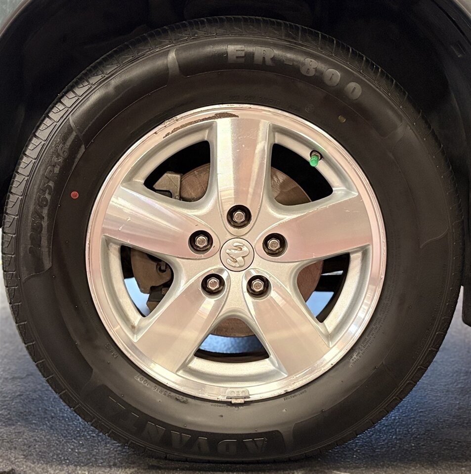 2007 Dodge Grand Caravan SXT   - Photo 6 - Bismarck, ND 58503