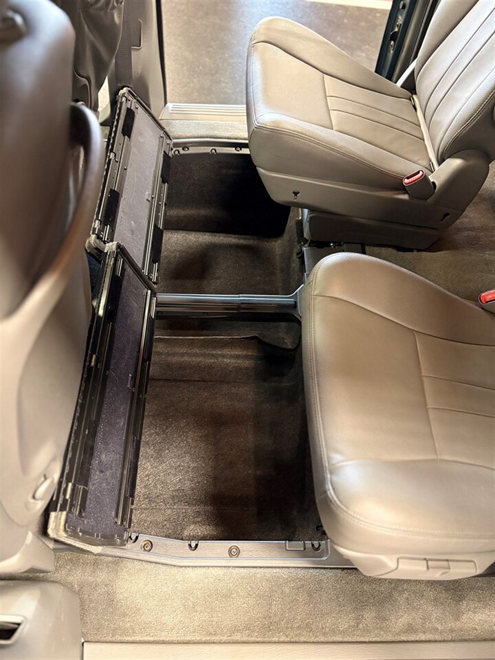 2007 Dodge Grand Caravan SXT   - Photo 24 - Bismarck, ND 58503