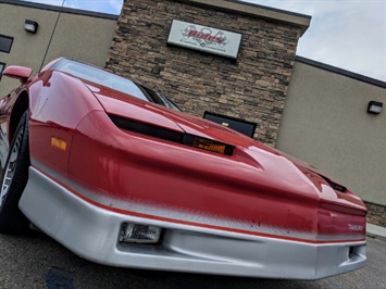 1985 Pontiac Firebird Trans Am  Auto Form - Photo 3 - Bismarck, ND 58503