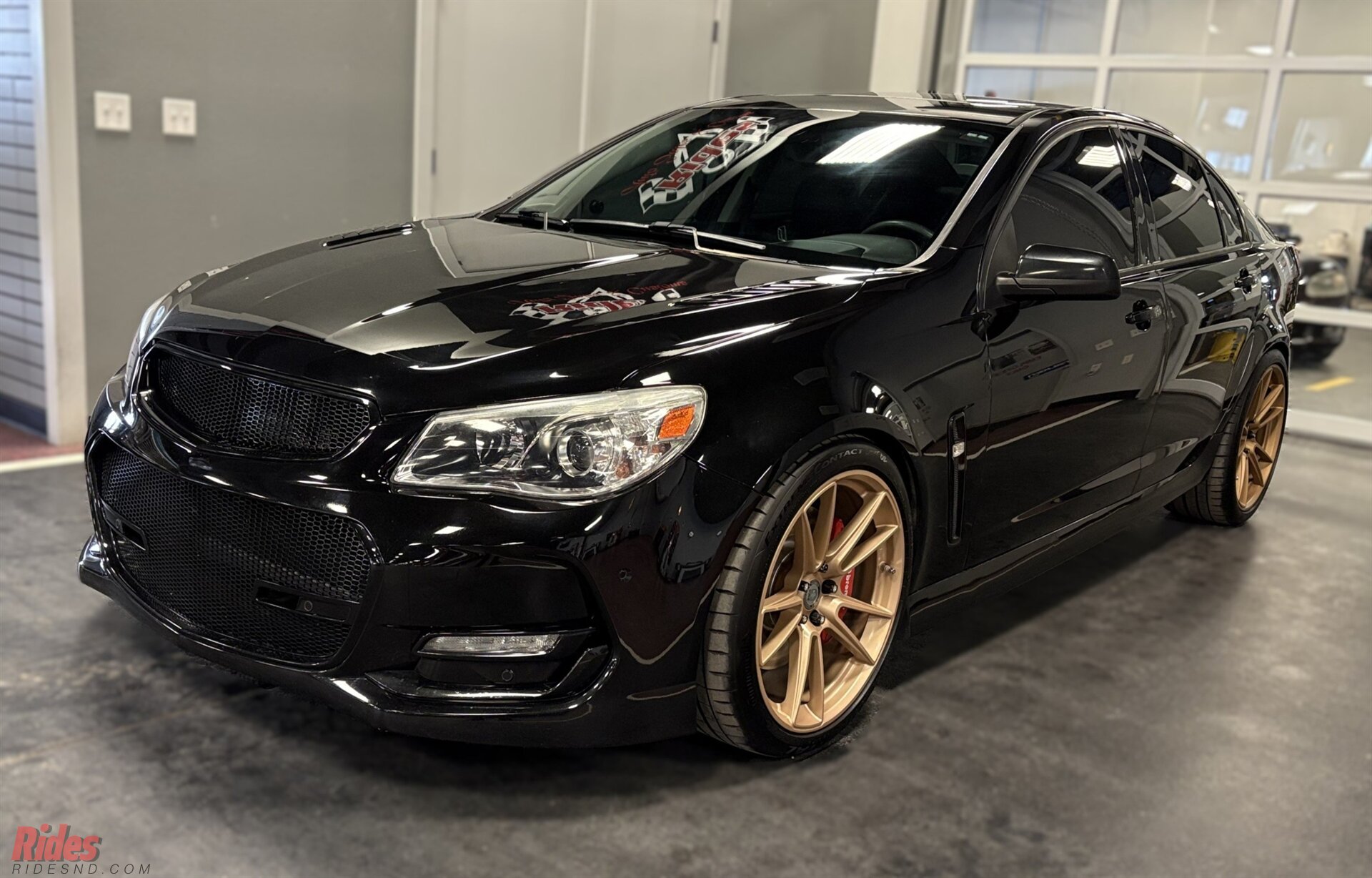 2016 Chevrolet SS 6.2's photo