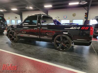 1990 Chevrolet C1500 454SS   - Photo 7 - Bismarck, ND 58503