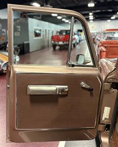 1973 International Harvester D Series 1210   - Photo 10 - Bismarck, ND 58503