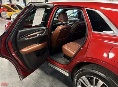 2023 Cadillac XT5 Premium Luxury   - Photo 12 - Bismarck, ND 58503