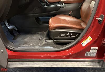 2023 Cadillac XT5 Premium Luxury   - Photo 9 - Bismarck, ND 58503