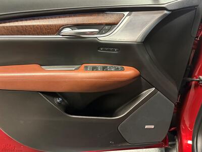 2023 Cadillac XT5 Premium Luxury   - Photo 10 - Bismarck, ND 58503