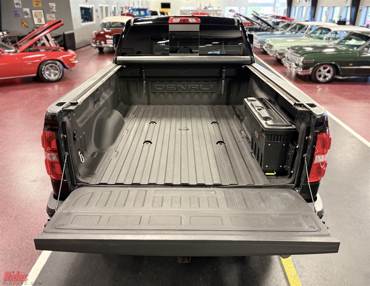 2019 GMC Sierra 3500HD Denali   - Photo 34 - Bismarck, ND 58503