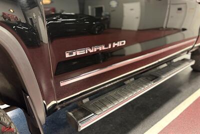 2019 GMC Sierra 3500HD Denali   - Photo 9 - Bismarck, ND 58503