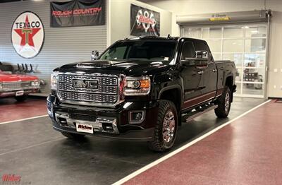 2019 GMC Sierra 3500HD Denali Truck