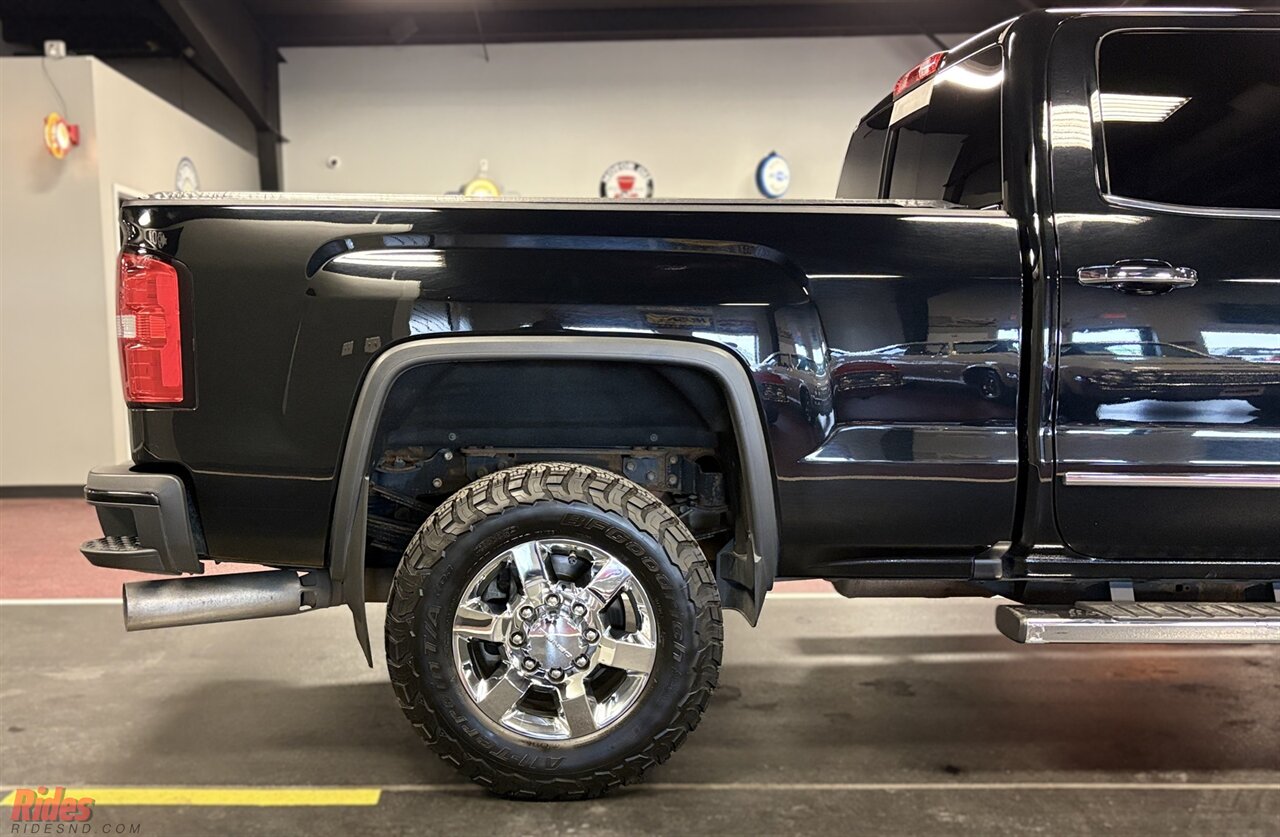 2019 GMC Sierra 3500HD Denali   - Photo 43 - Bismarck, ND 58503