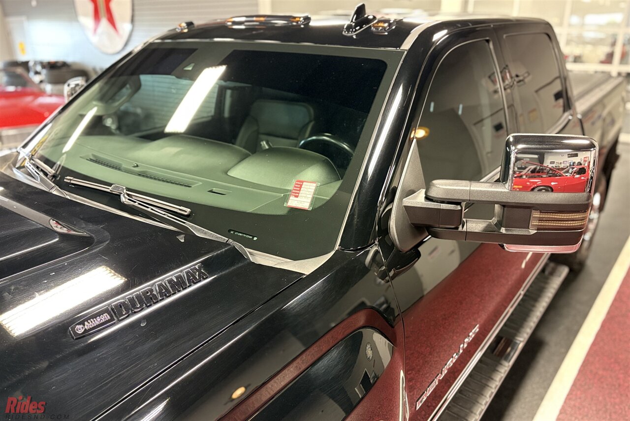 2019 GMC Sierra 3500HD Denali   - Photo 7 - Bismarck, ND 58503