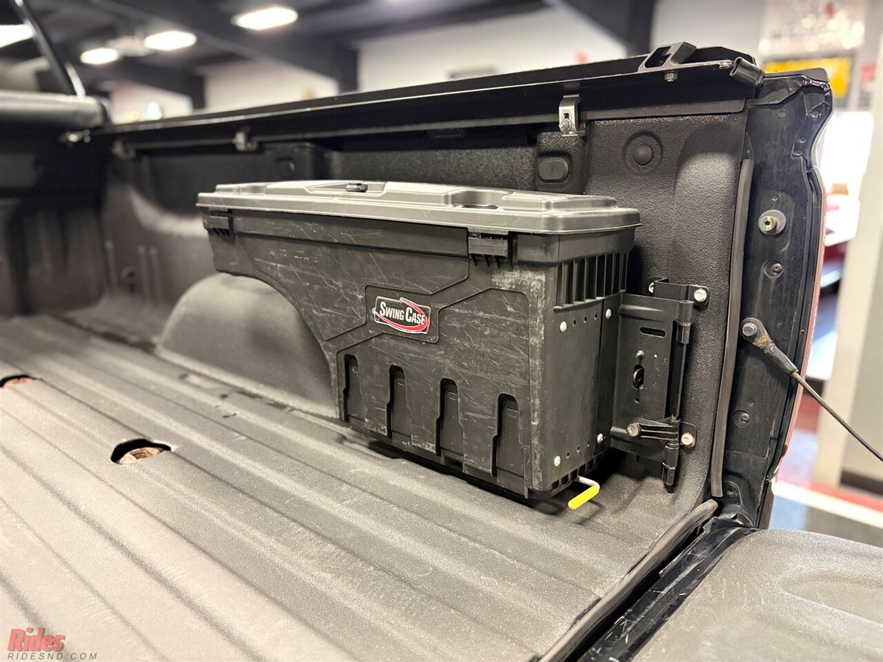 2019 GMC Sierra 3500HD Denali   - Photo 36 - Bismarck, ND 58503