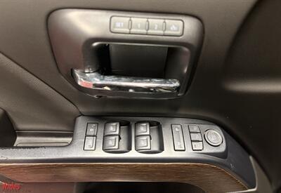 2019 GMC Sierra 3500HD Denali   - Photo 13 - Bismarck, ND 58503