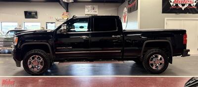 2019 GMC Sierra 3500HD Denali   - Photo 4 - Bismarck, ND 58503