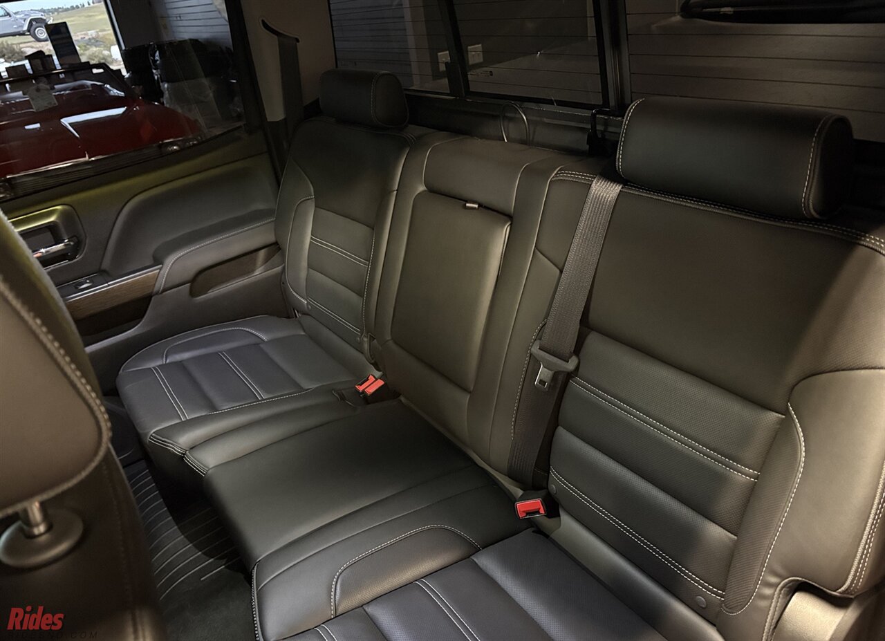 2019 GMC Sierra 3500HD Denali   - Photo 23 - Bismarck, ND 58503