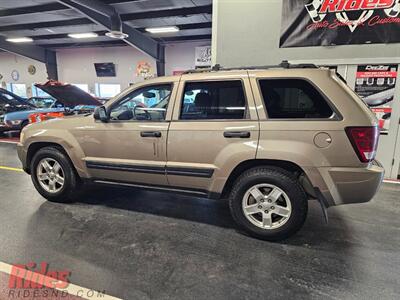 2005 Jeep Grand Cherokee Laredo   - Photo 7 - Bismarck, ND 58503