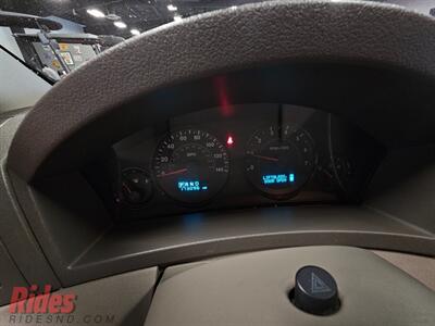 2005 Jeep Grand Cherokee Laredo   - Photo 30 - Bismarck, ND 58503