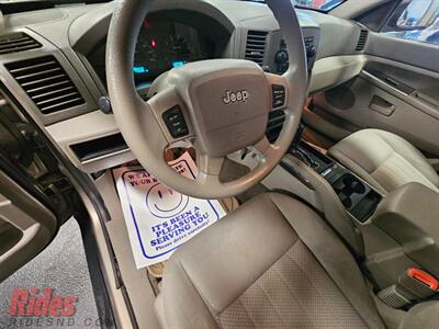 2005 Jeep Grand Cherokee Laredo   - Photo 28 - Bismarck, ND 58503
