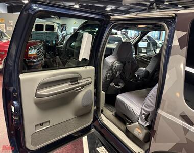 2004 Ford Excursion XLT   - Photo 14 - Bismarck, ND 58503