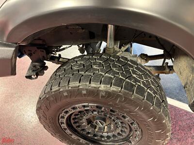 2004 Ford Excursion XLT   - Photo 8 - Bismarck, ND 58503