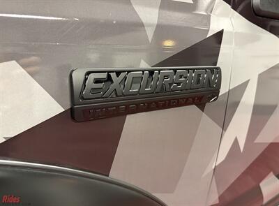 2004 Ford Excursion XLT   - Photo 6 - Bismarck, ND 58503