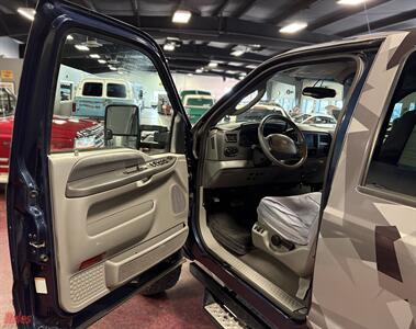 2004 Ford Excursion XLT   - Photo 10 - Bismarck, ND 58503