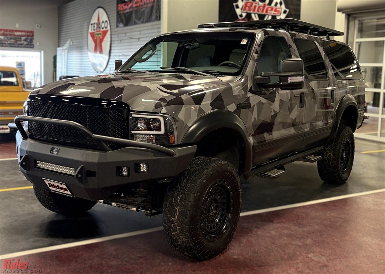 2004 Ford Excursion XLT