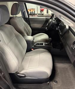 2022 Toyota Tacoma SR V6   - Photo 39 - Bismarck, ND 58503