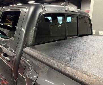 2022 Toyota Tacoma SR V6   - Photo 18 - Bismarck, ND 58503
