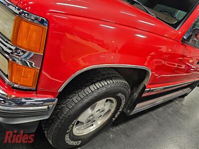 1994 Chevrolet K1500 Silverado   - Photo 3 - Bismarck, ND 58503