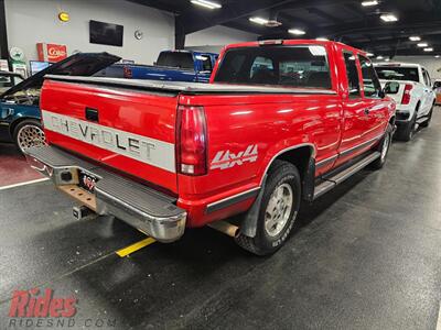 1994 Chevrolet K1500 Silverado   - Photo 10 - Bismarck, ND 58503