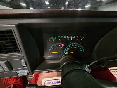 1994 Chevrolet K1500 Silverado   - Photo 31 - Bismarck, ND 58503