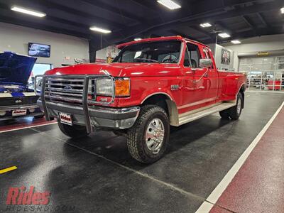 1990 Ford F-250 XLT Lariat Dually   - Photo 1 - Bismarck, ND 58503