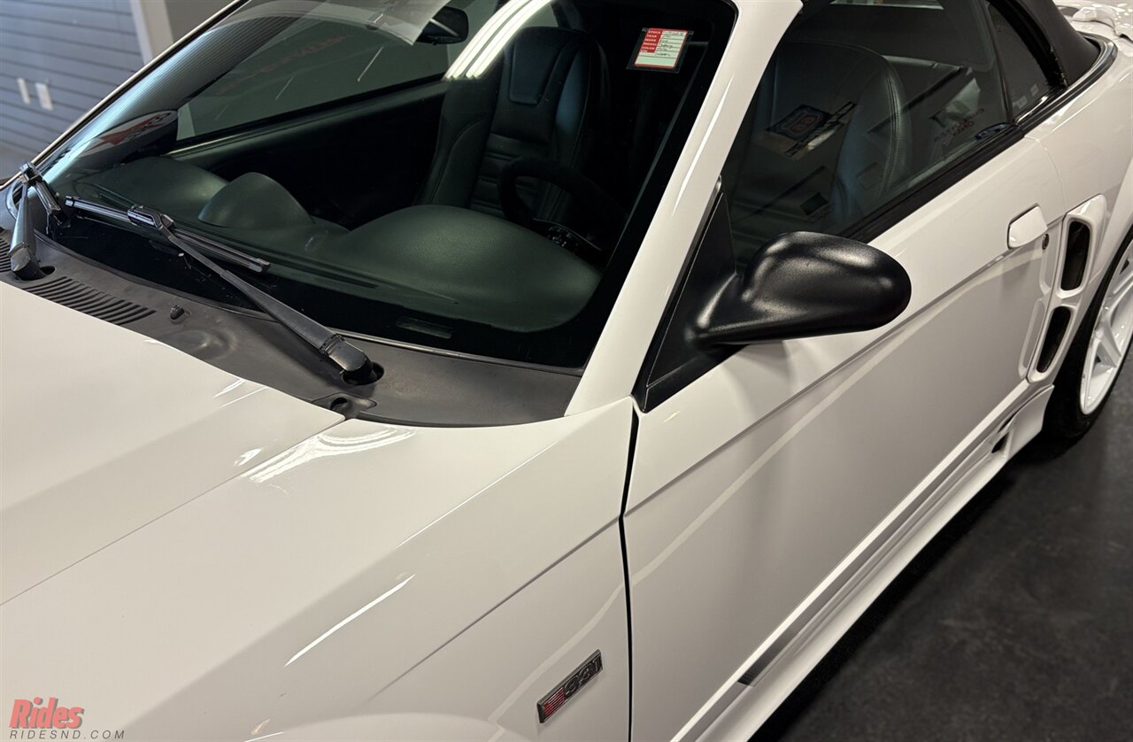 2001 Ford Mustang GT   - Photo 10 - Bismarck, ND 58503
