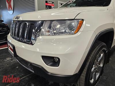 2011 Jeep Grand Cherokee Limited   - Photo 2 - Bismarck, ND 58503