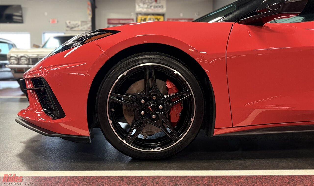 2022 Chevrolet Corvette Stingray   - Photo 7 - Bismarck, ND 58503